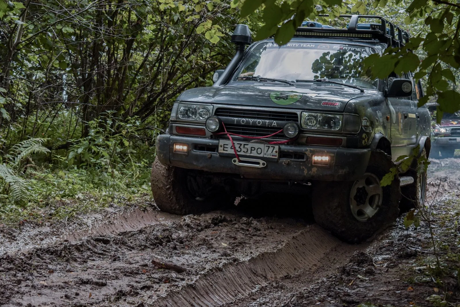 4x4 vehicle for adventure and rural tours on rugged terrain